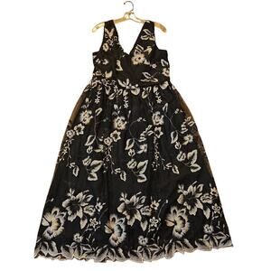 SLNY‎ Black & Cream Embroidered floral all over Sz14 Maxi dress. Standout. Party